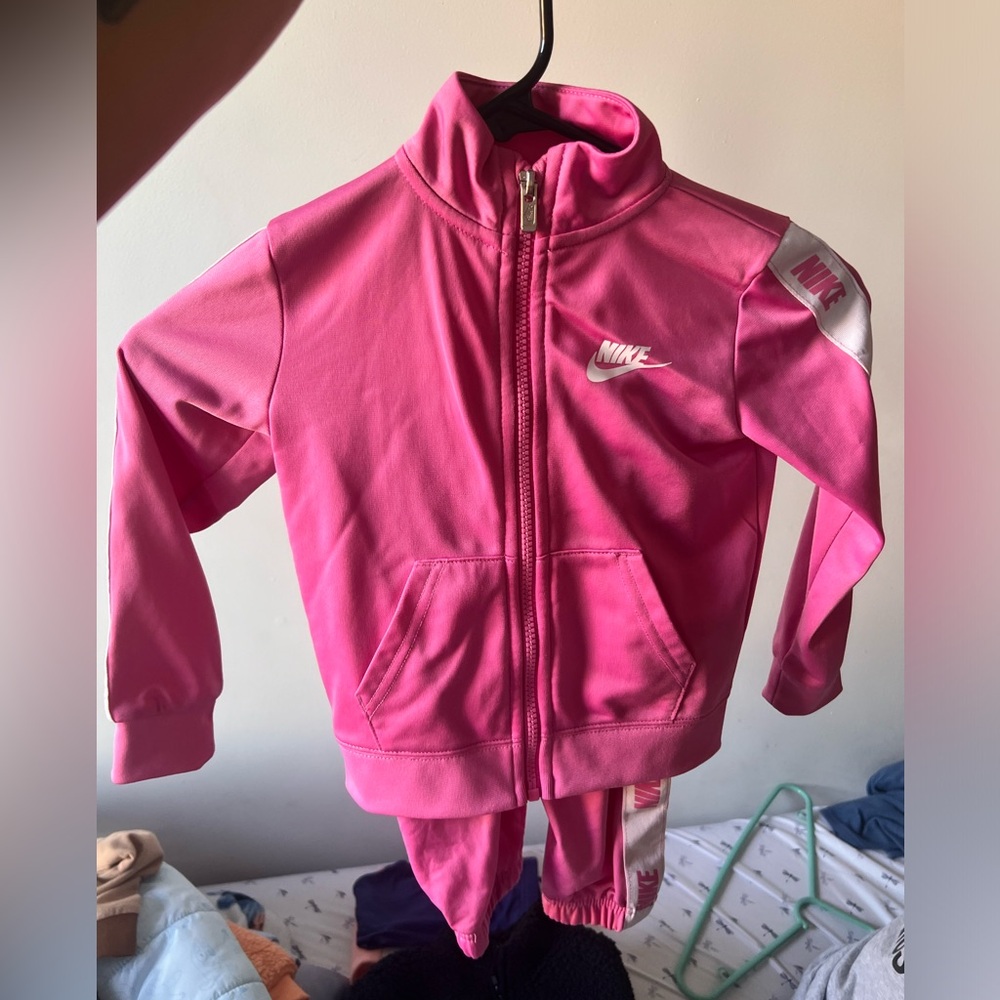 Pink & White Nike Toddler Sweatsuit